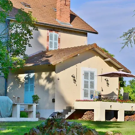 Charming With Swimming Pool In Espinasse-vozelle *