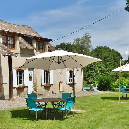 Charming With Swimming Pool In Espinasse-vozelle