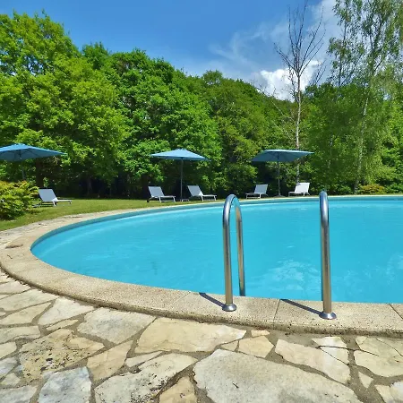 Charming With Swimming Pool In Espinasse-vozelle Espinasse-Vozelle